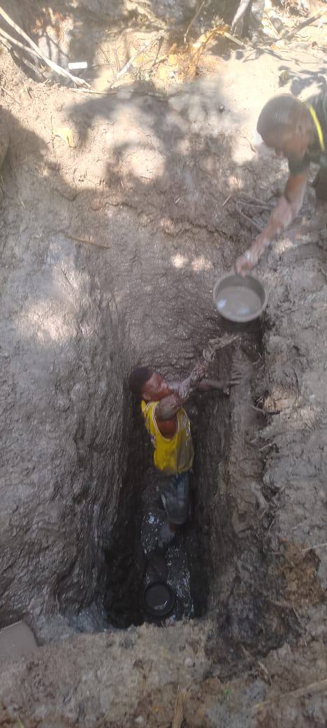 Hoisting ore from pit