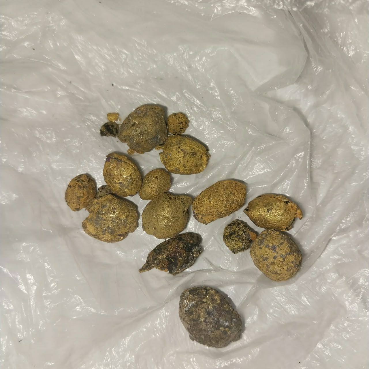 Raw alluvial gold nuggets
