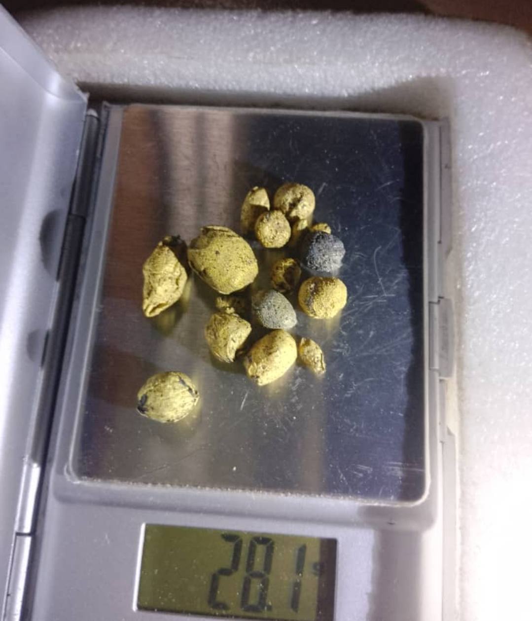 Direct trade gold scale weighing 28.1g